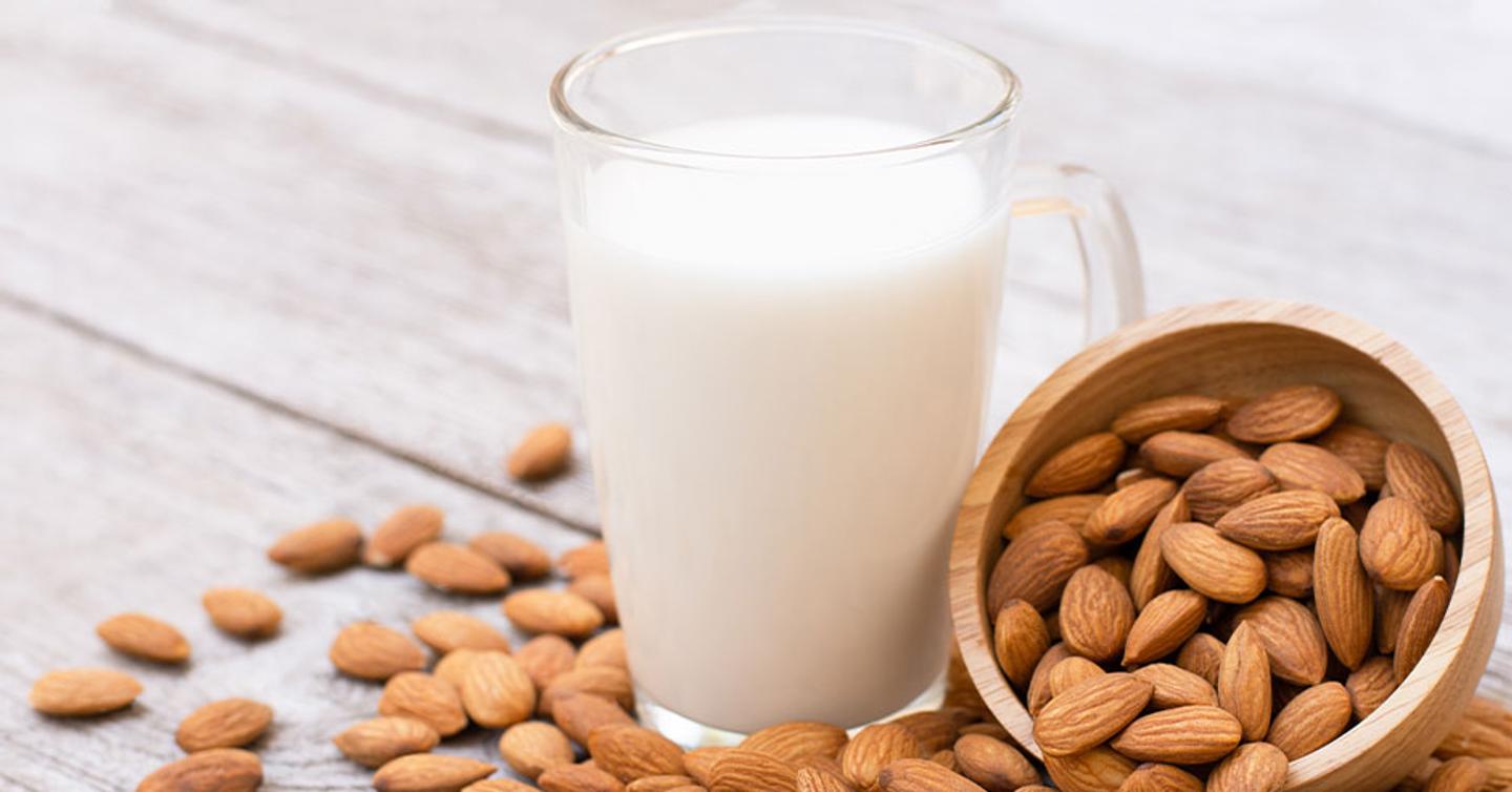 ISSA, International Sports Sciences Association, Certified Personal Trainer, ISSAonline, How Does Chocolate Milk Help with Muscle Recovery?, Almond Milk